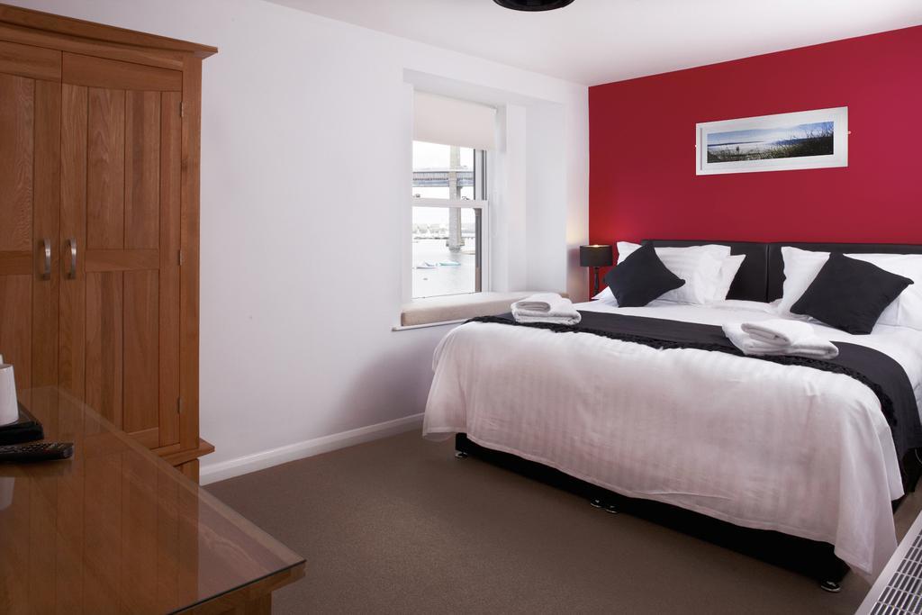The Ferry House Inn Plymouth Quarto foto